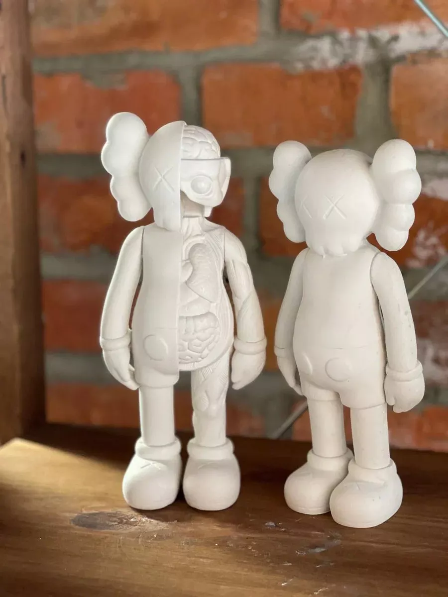 Статуэтки для интерьера коллекционные фигурки KAWS 20 см 2шт Gips_cult  166415925 купить за 889 ₽ в интернет-магазине Wildberries