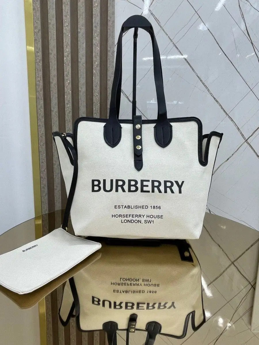 Burberry established 1856 bag price hotsell