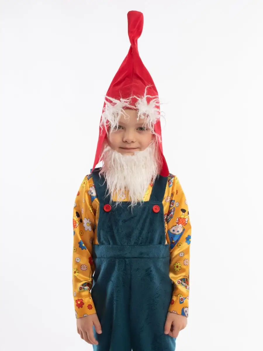 Первый вариант костюма гнома для мальчика