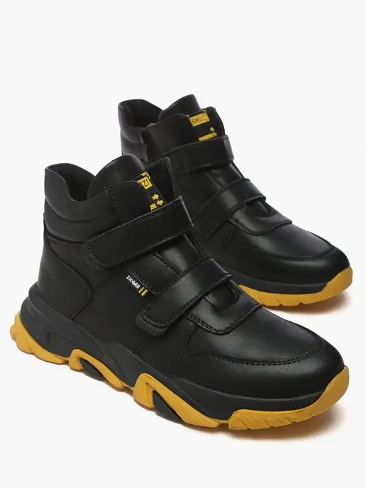Shuzzi 168569061