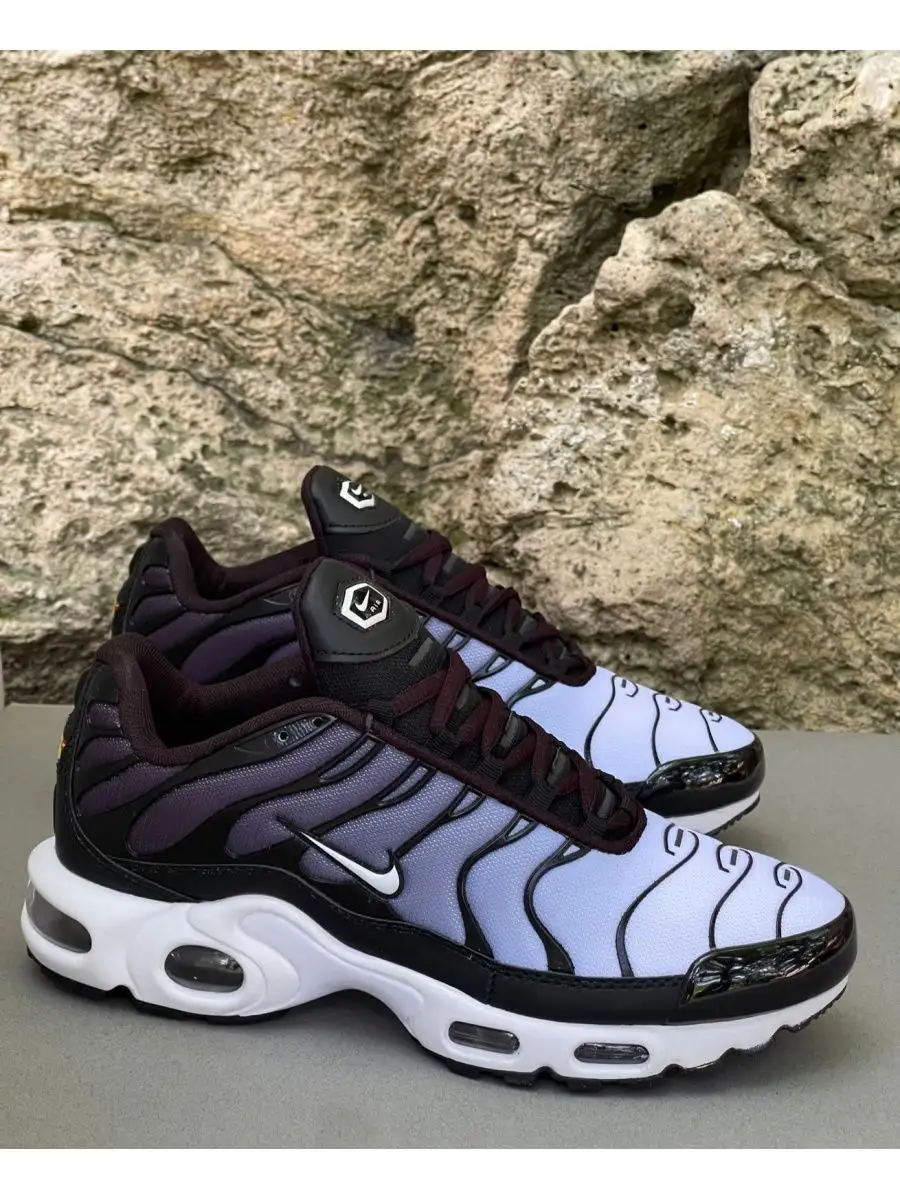 Nike air max plus wine hotsell