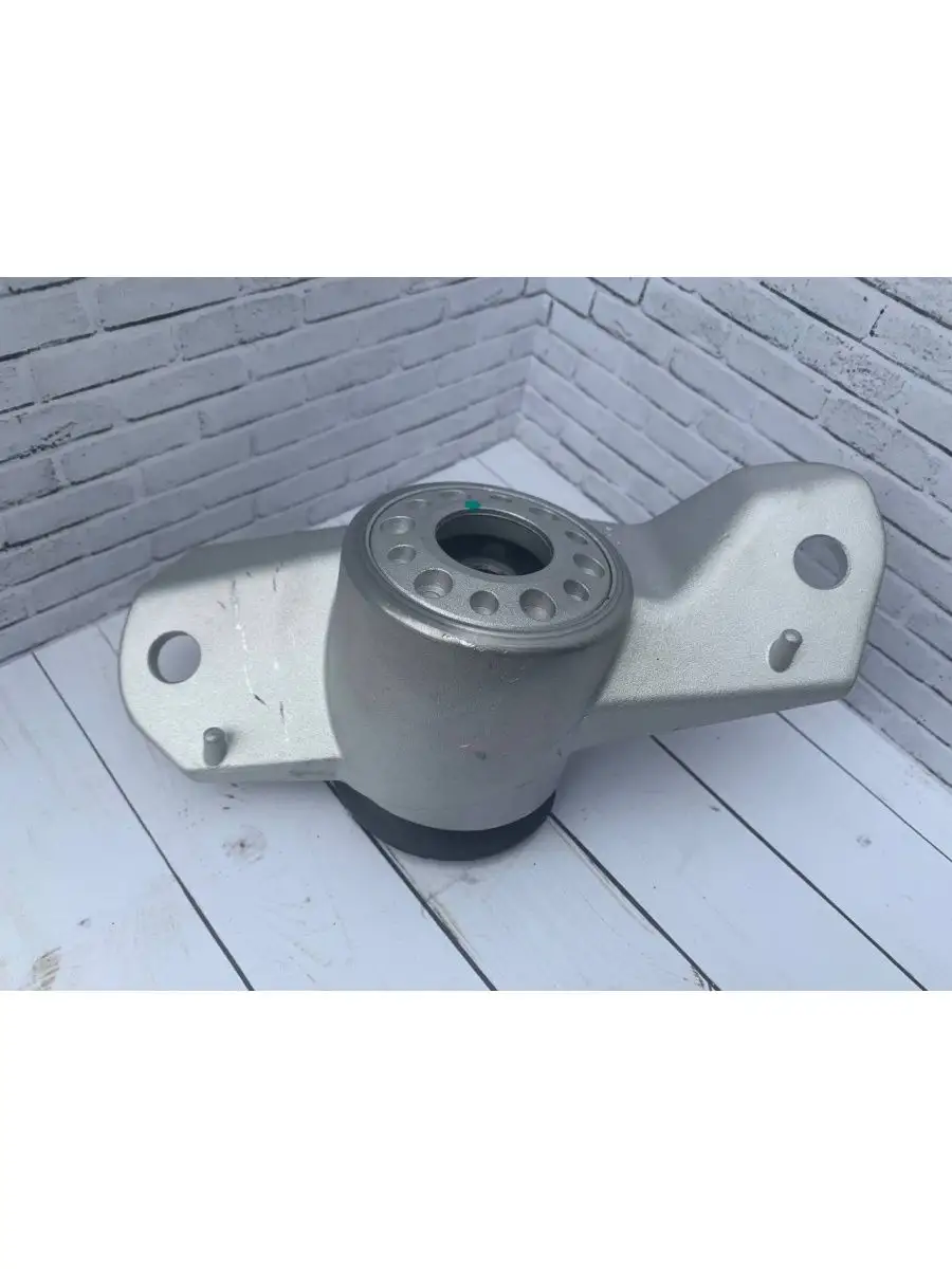 Опора заднего правого амортизатора Geely Tugella 4020033400