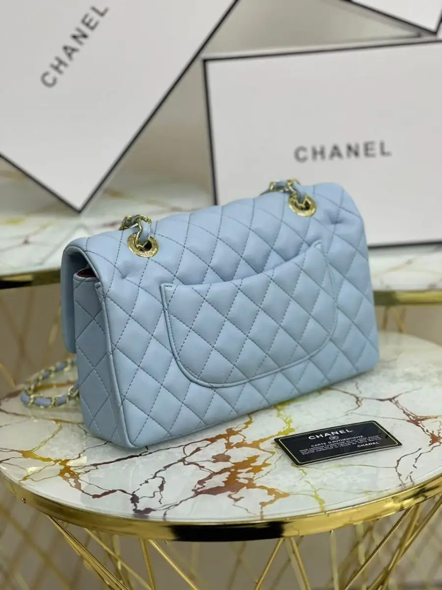 Сумка женская летняя/вечерняя Chanel белая с цепочкой Вечерний  аксессуар/сумка женская на плечо 169687657 купить за 4 513 ₽ в  интернет-магазине Wildberries