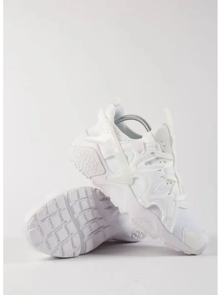 Nike huarache white women best sale