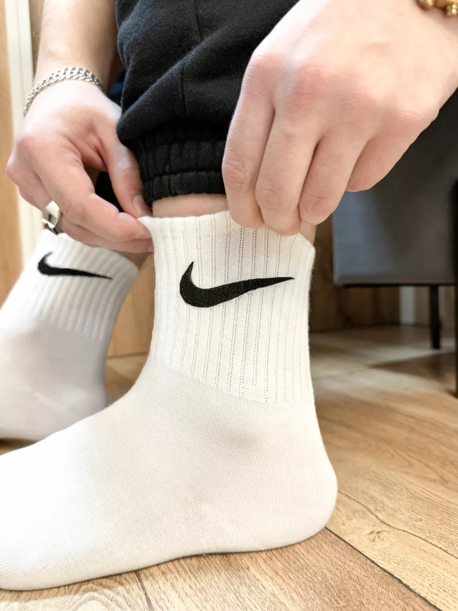 Носки белые средние 5 пар - набор спортивные Nike 169866131 купить за 399 ₽  в интернет-магазине Wildberries