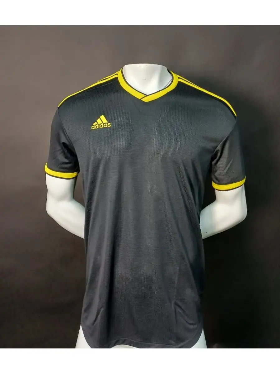 Mi adidas football on sale