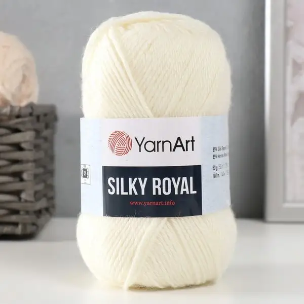 Пряжа для вязания «Silky Royal» 140м/50г, 430 молочный