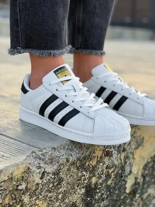 Adidas best sale superstar girl