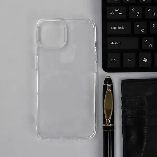 Чехол для iPhone 14 силиконовый прозрачный