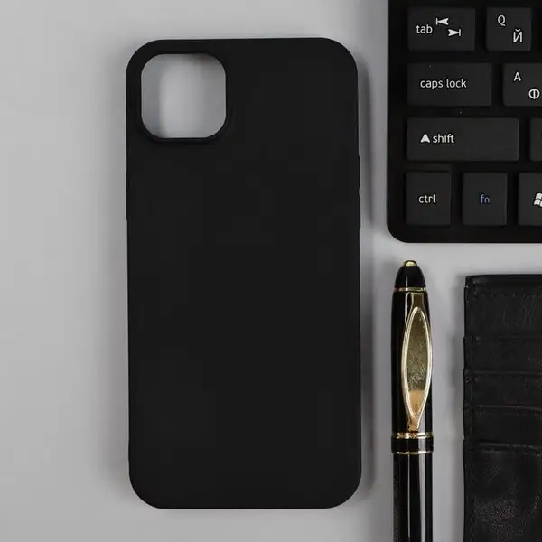 Чехол для iPhone 14 Plus силиконовый матовый