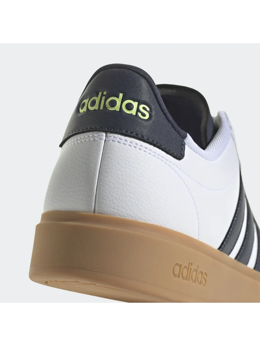 Adidas daily 2.0 white online