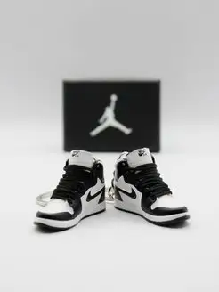 Парный брелок NIKE кроссовки Air Jordan КОБА 171506036 купить за 532 ₽ в интернет-магазине Wildberries