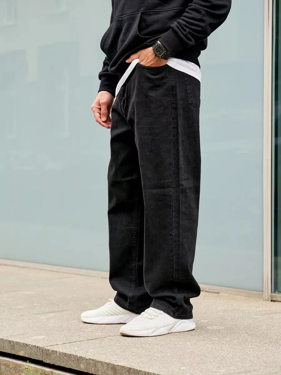 Қалпақ киген жігіт корольдік минет жасайды және барлық шәуеттерді жұтады. Tiny Pussy онлайн көру