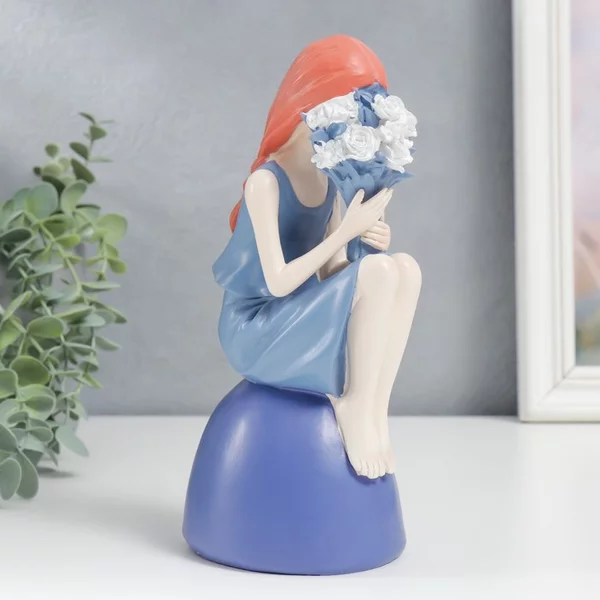 Фигурка «Девочка на камне» 20,5х8х10,5 см