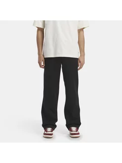 Брюки WARDROBE ESSENTIALS FLEECE PANT Reebok 173656021 купить за 1 893 ₽ в интернет-магазине Wildberries