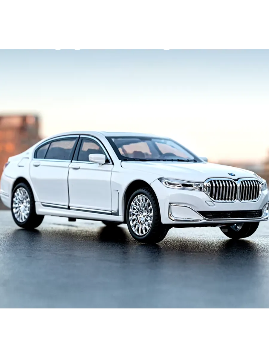 Металлические машинки БМВ 7 G12 1:24 BMW 7 G12 173998594 купить за 1 020 ₽  в интернет-магазине Wildberries