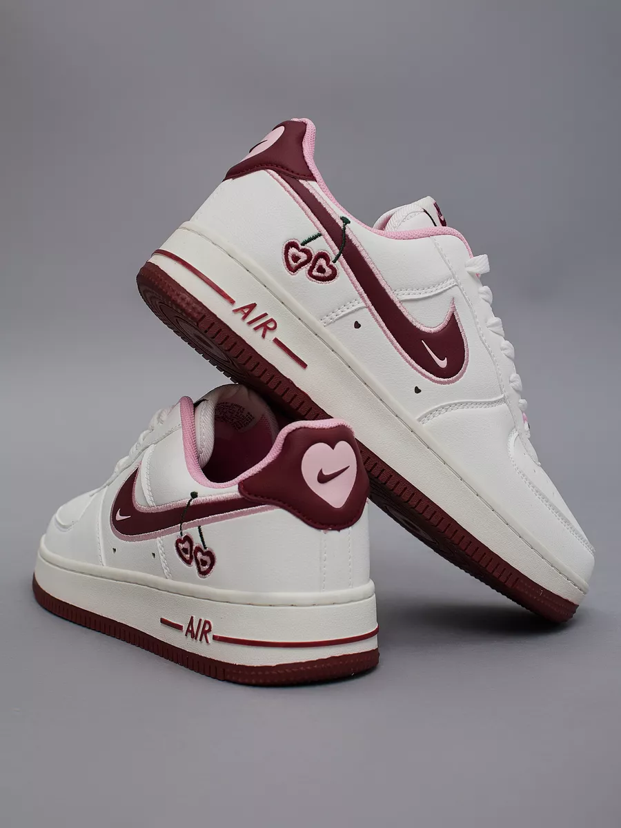 Nike dunk low valentines day 2004 online