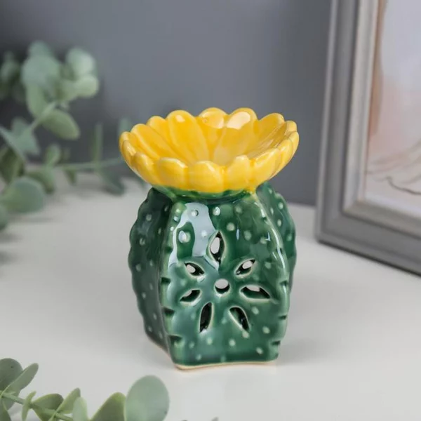 Аромалампа «Кактус с цветком» 9,3х7,2х7,2 см