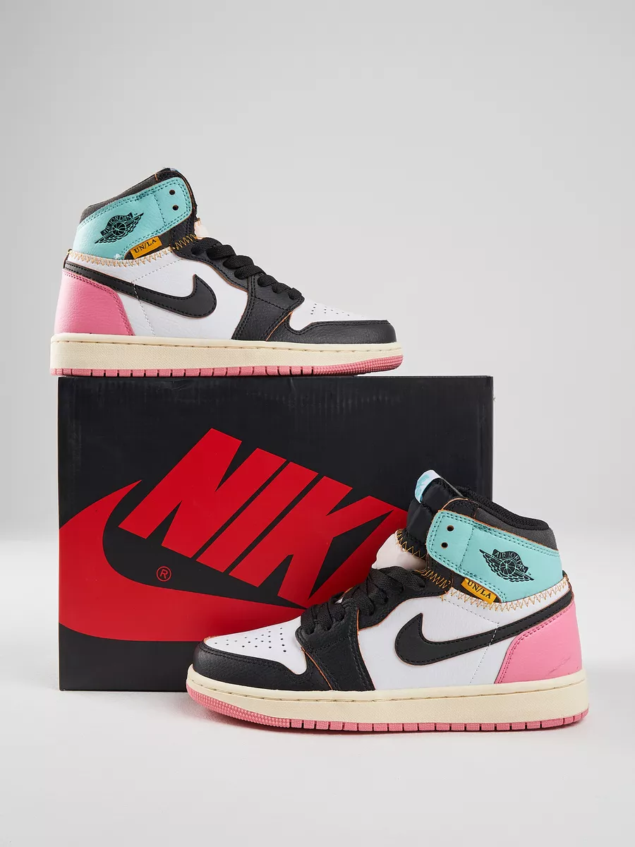 Nike air jordan 1 cheap retro high travis scott