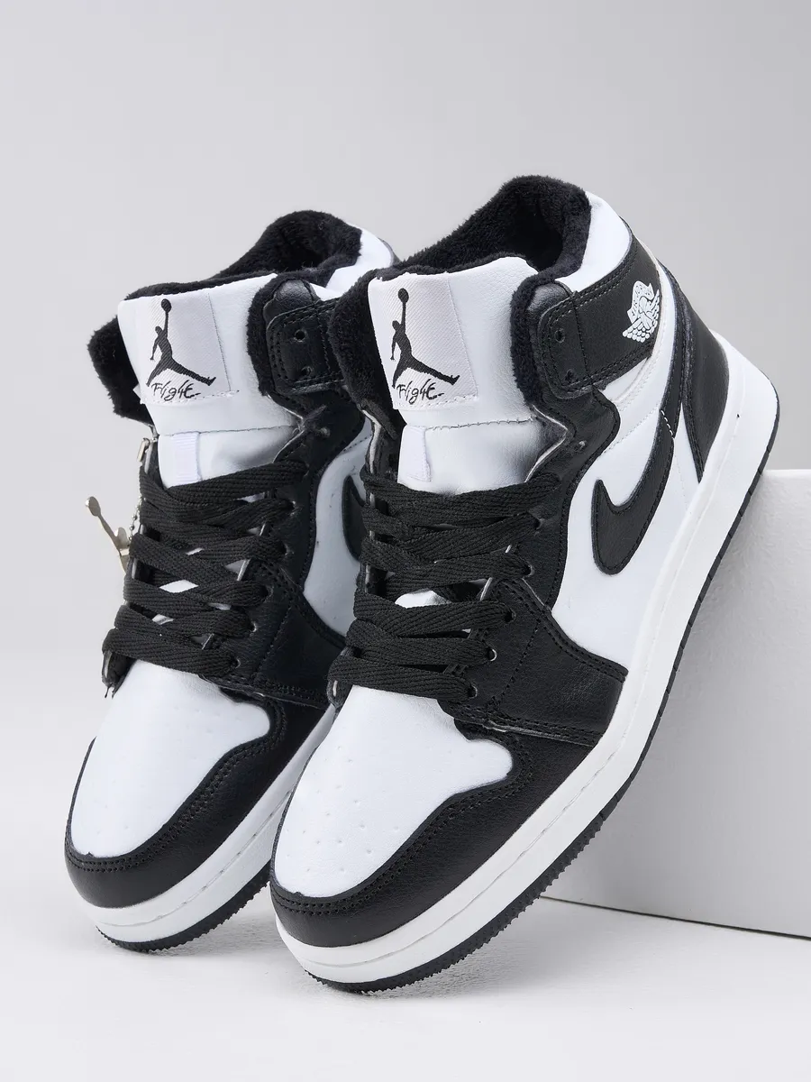 Nike Air Jordan 1 Black White TDSHOP 177549576 1 517 Wildberries