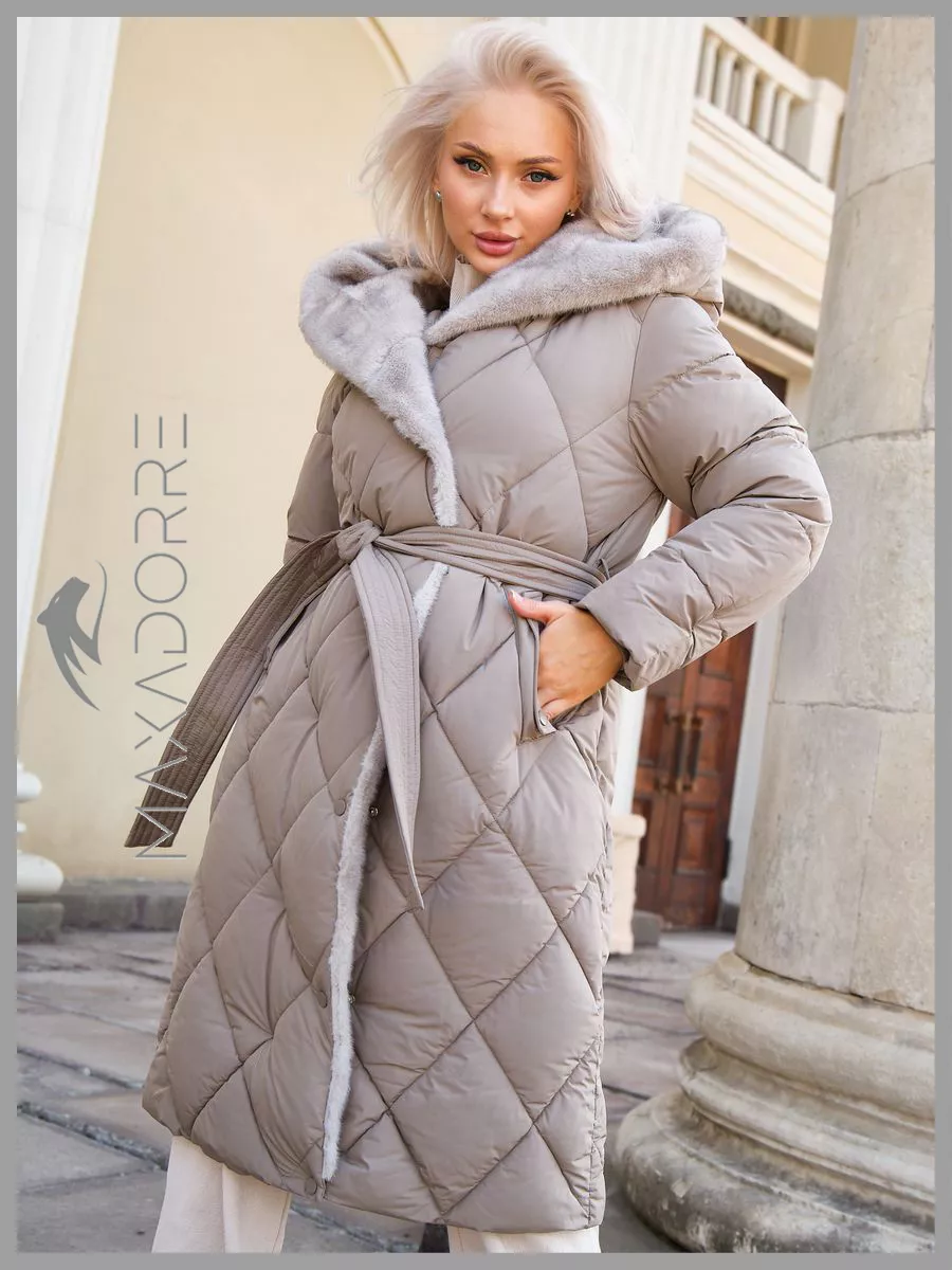 Распродажа женских текстильных пальто прошлой коллекции Осень-Зима