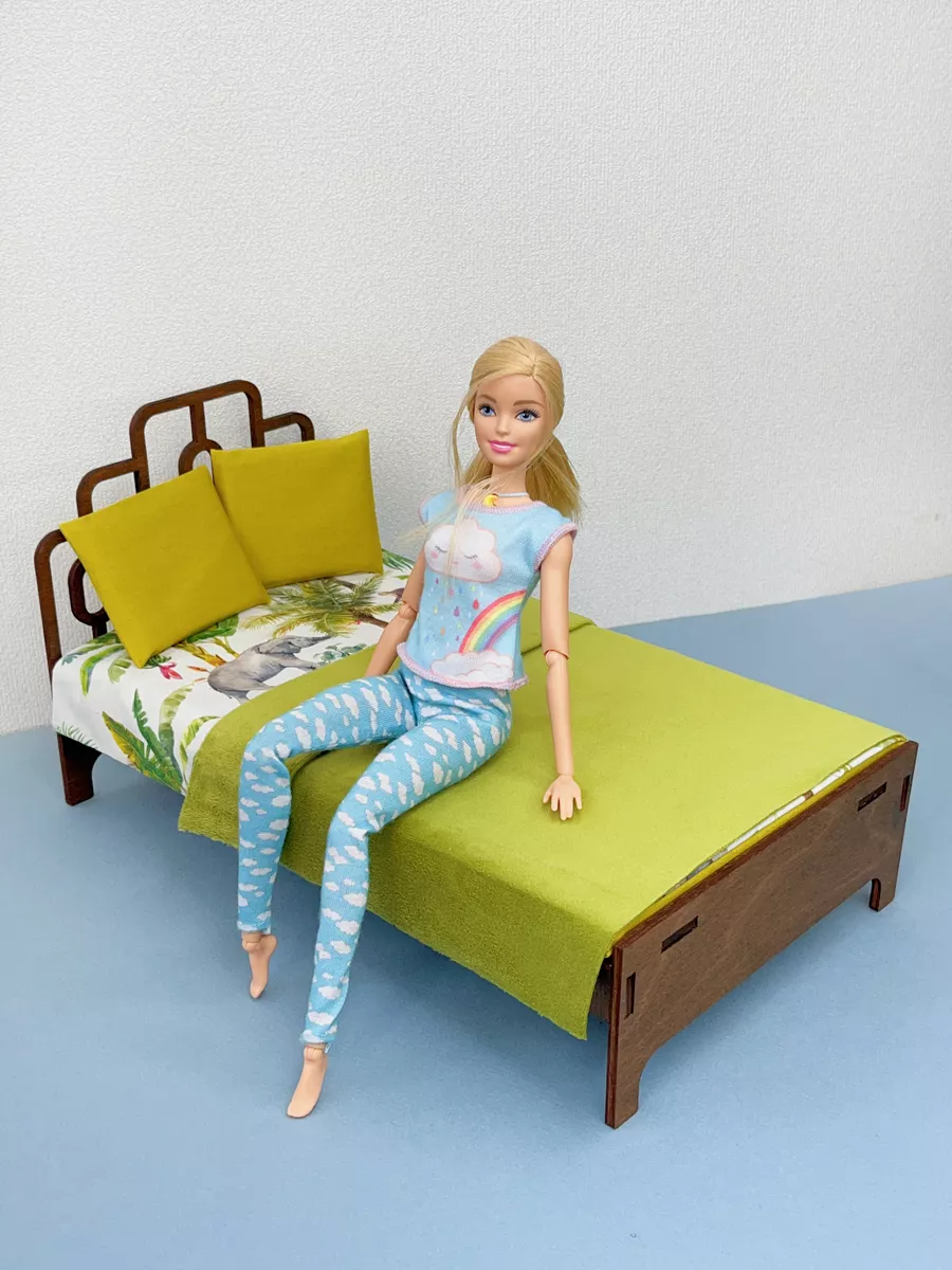 Кровать для куклы Барби