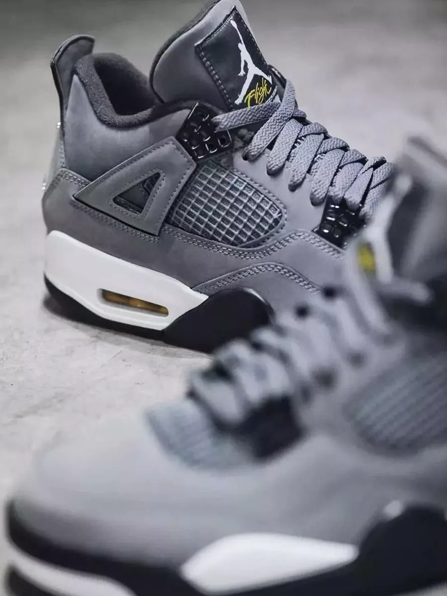 Grey 4s shop