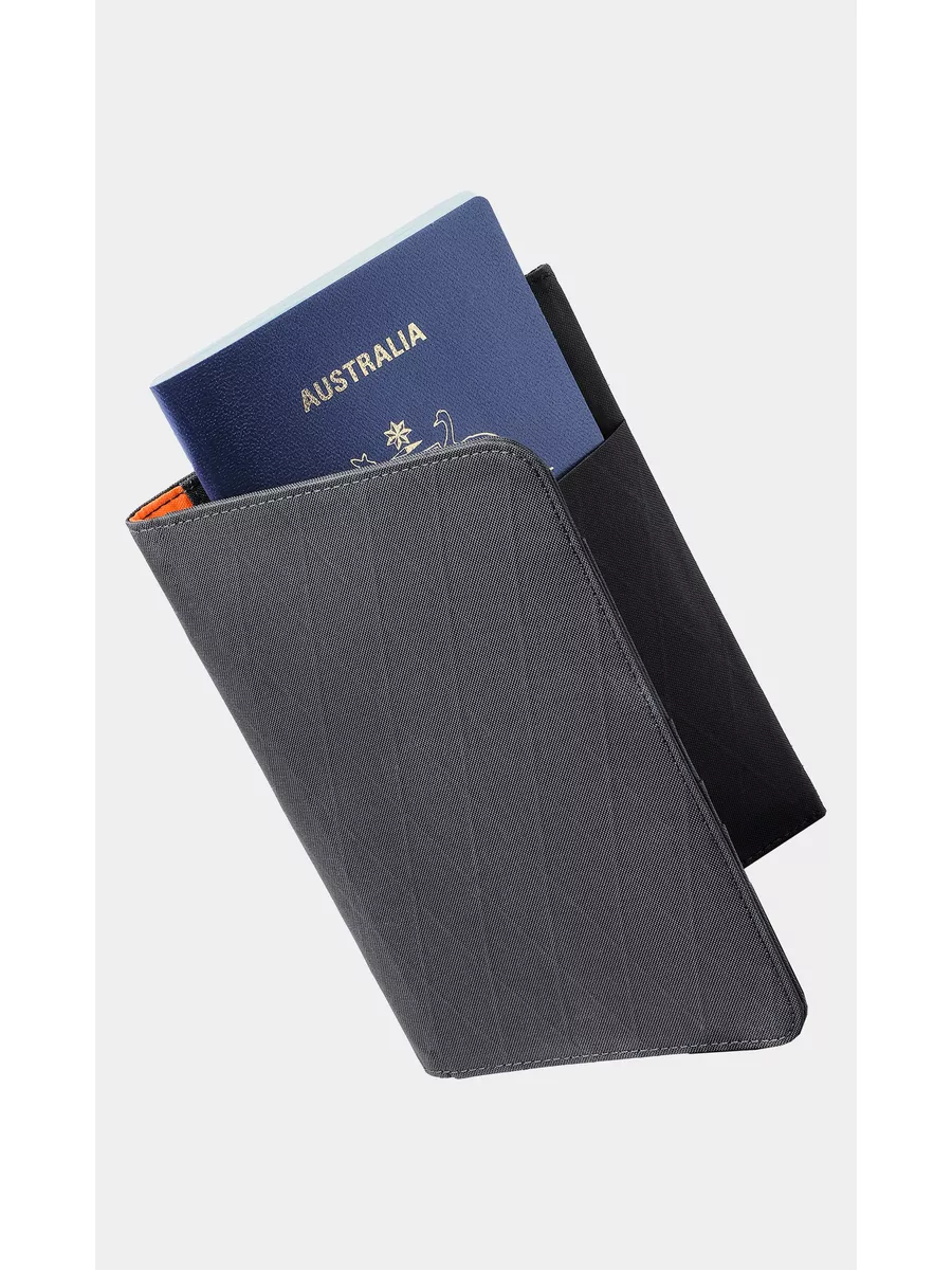 Alpaka ALPAKA Ark Bifold Passport Wallet