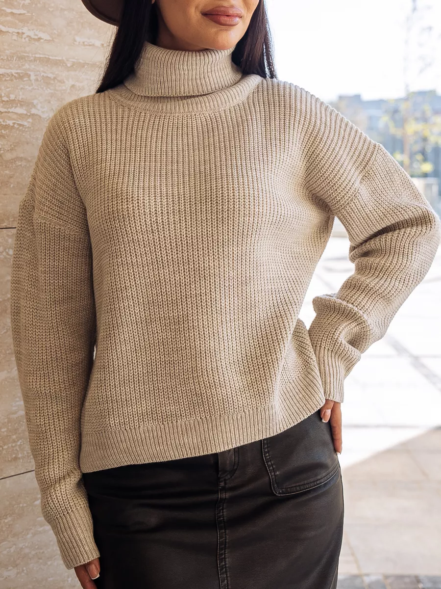 Пуловер реглан с ажурными рукавами