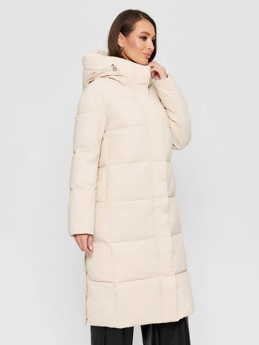 Зимние женские пальто 2022: модные тенденции