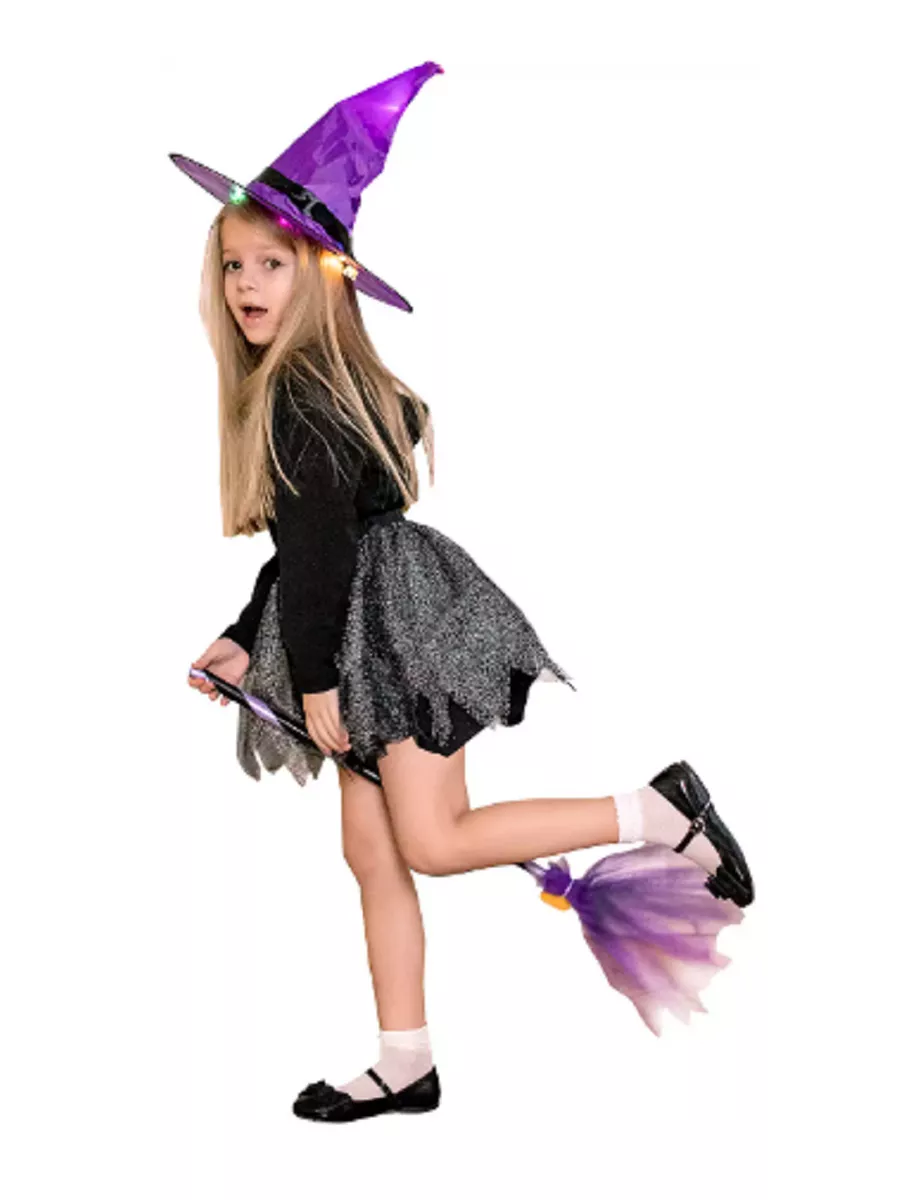 100 000 изображений по запросу Хэллоуин ведьма доступны в рамках роялти-фри лицензии