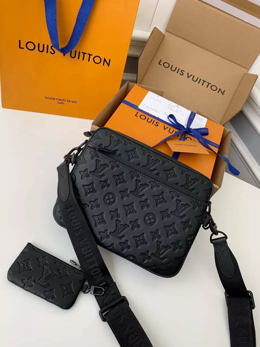 Мужская сумка Trio Messenger Louis Vuitton подарок LV 180503306 купить за 7  808 ₽ в интернет-магазине Wildberries