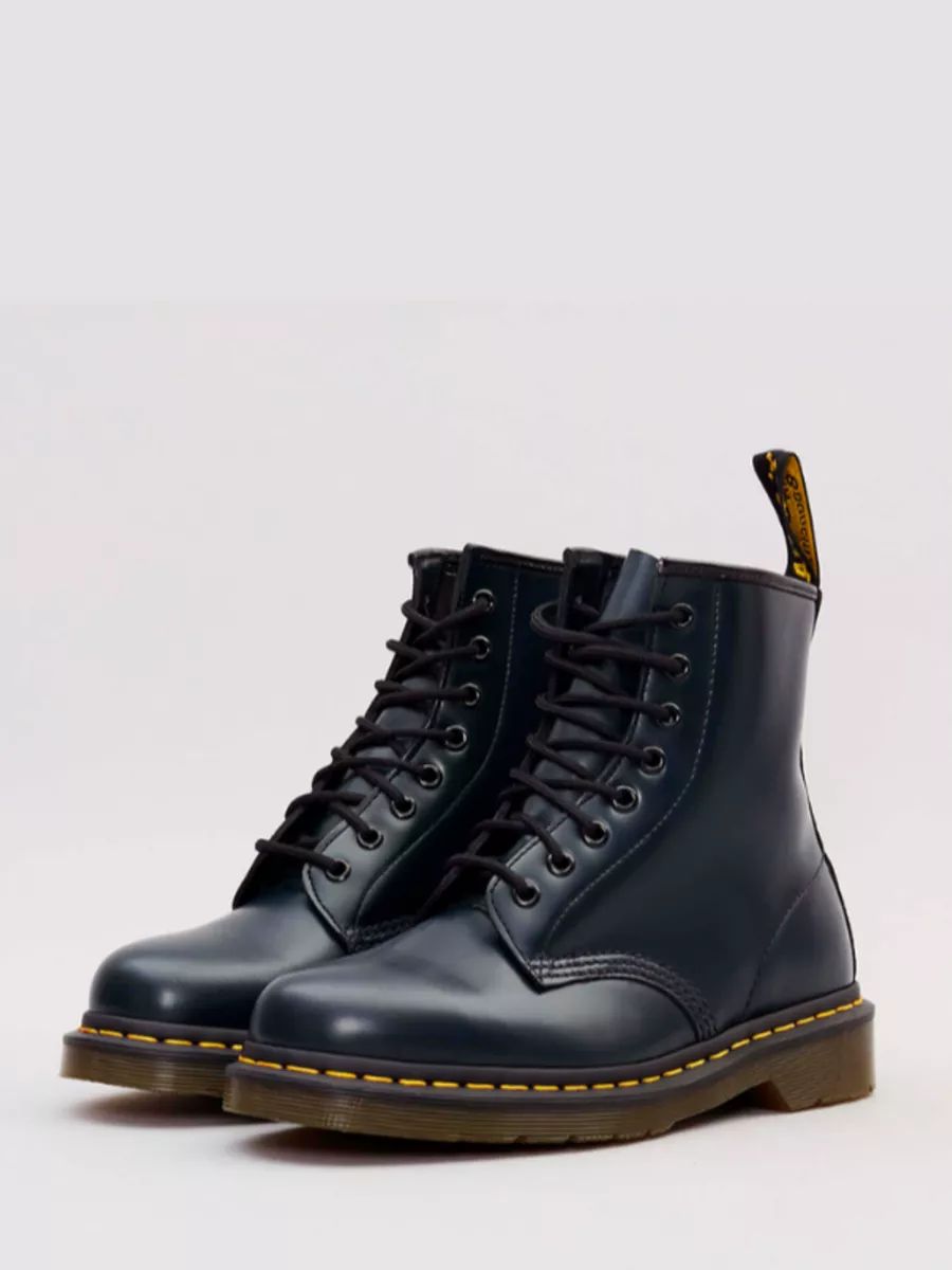 Navy smooth Dr Martens 1460