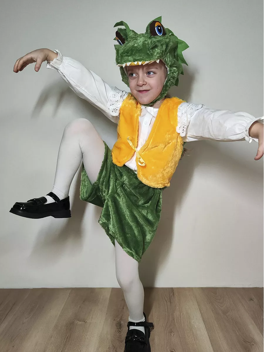 Взрослый карнавальный костюм динозавра мужской тирекса