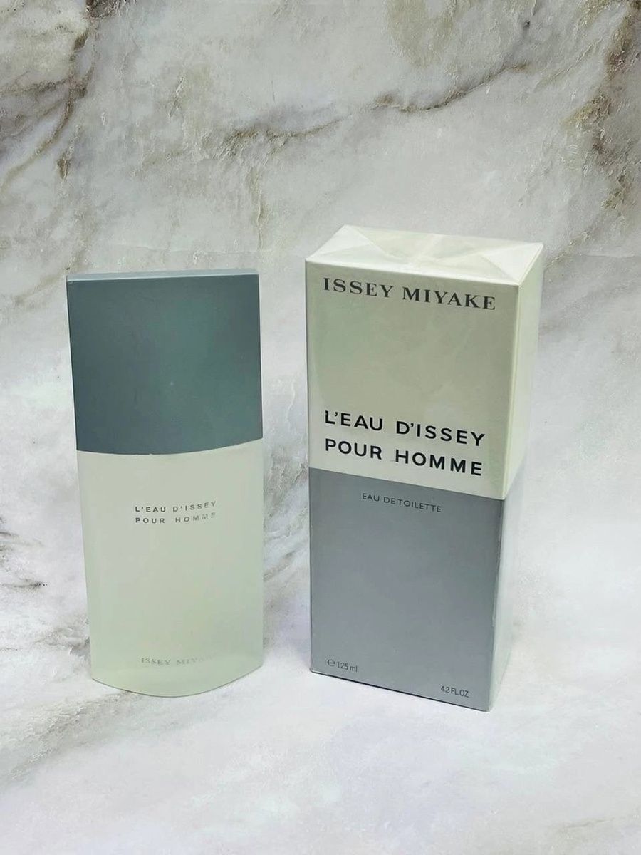 Issey Miyake l'Eau d'Issey.