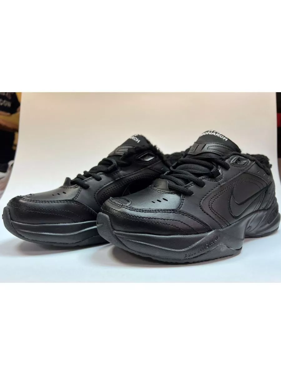 Nike air monarch outlet black