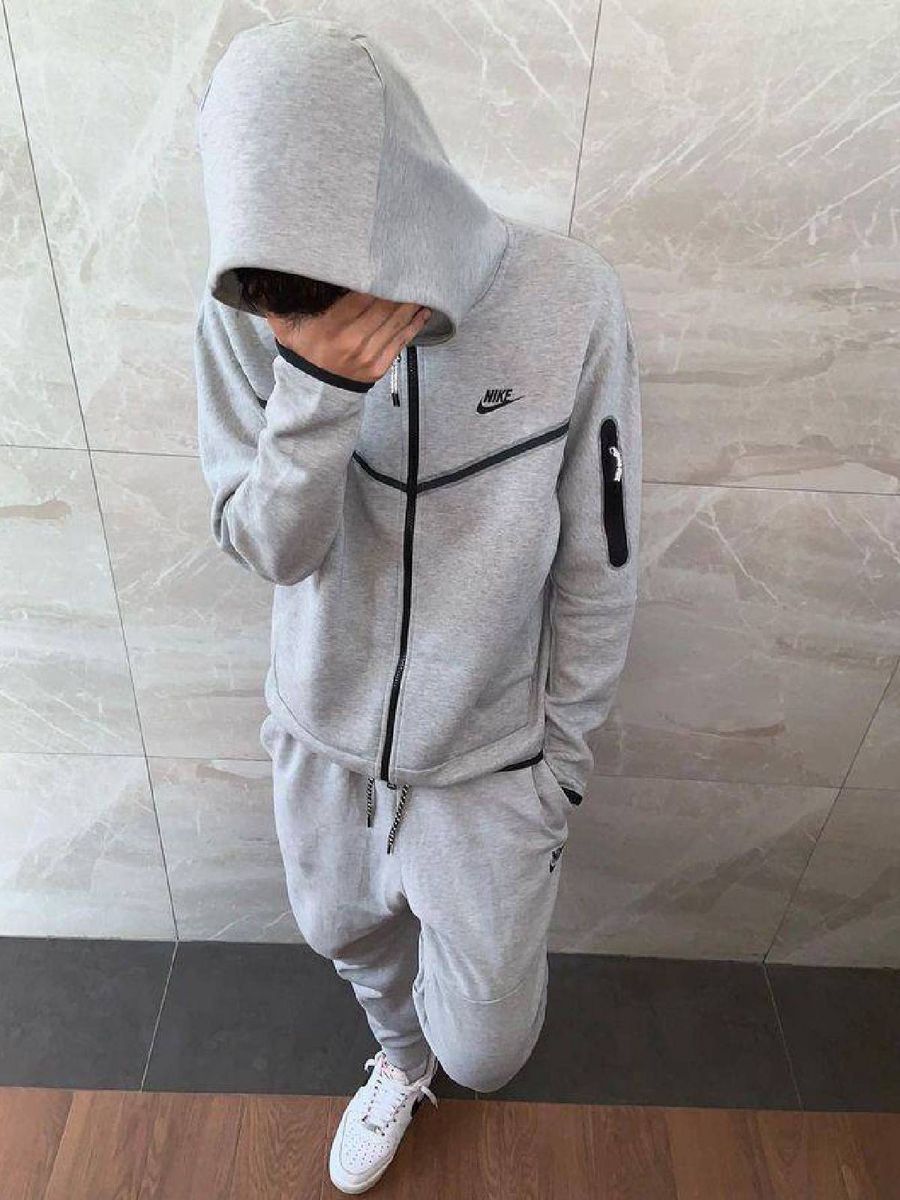 Nike Tech Fleece костюм серый