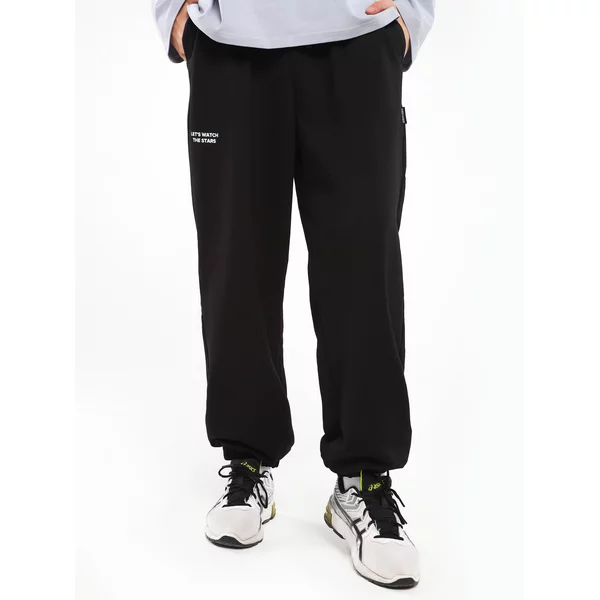 Спортивные штаны джоггеры.