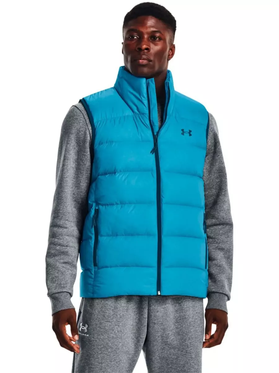 Жилет under armour. Жилетка under Armour. Жилет андер Армор. Under Armour безрукавка с капюшоном.
