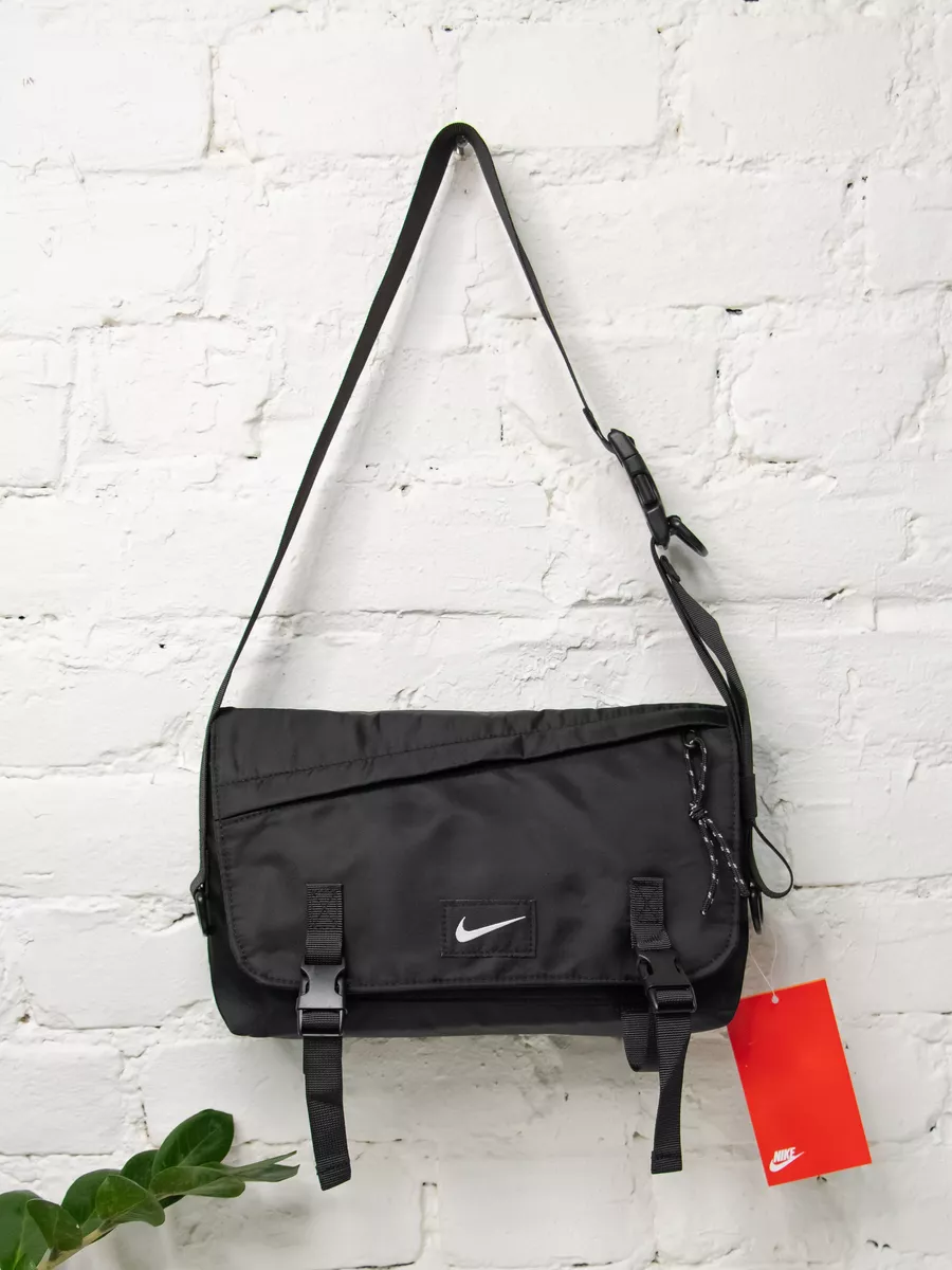 Nike messenger on sale